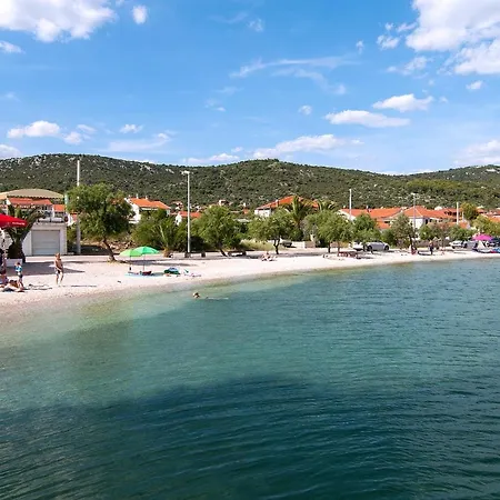 By The Sea Vinisce, Trogir - 10008 Apartmán *