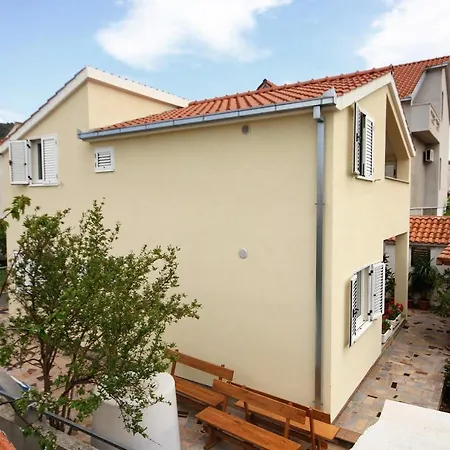 By The Sea Vinisce, Trogir - 10008 Apartmán